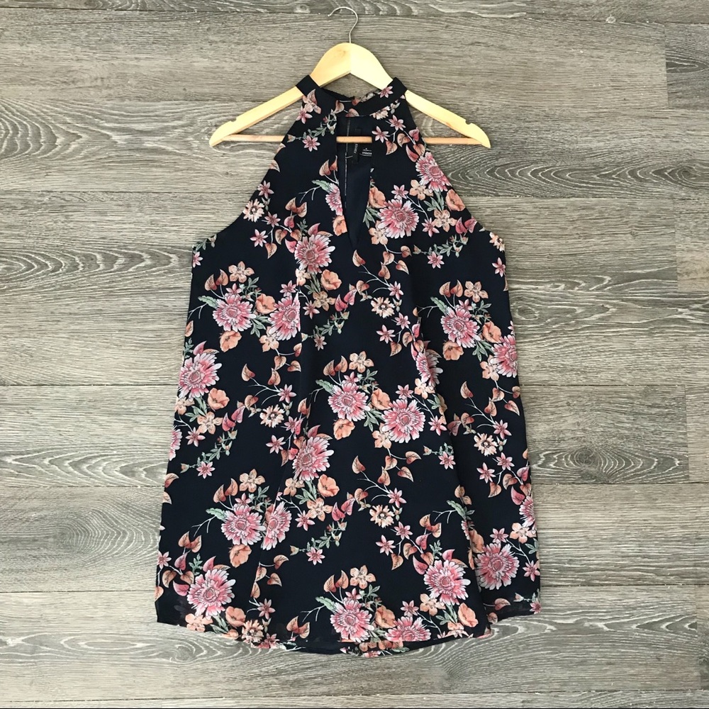 Forever21 Dark Navy Floral Keyhole Shift Dress